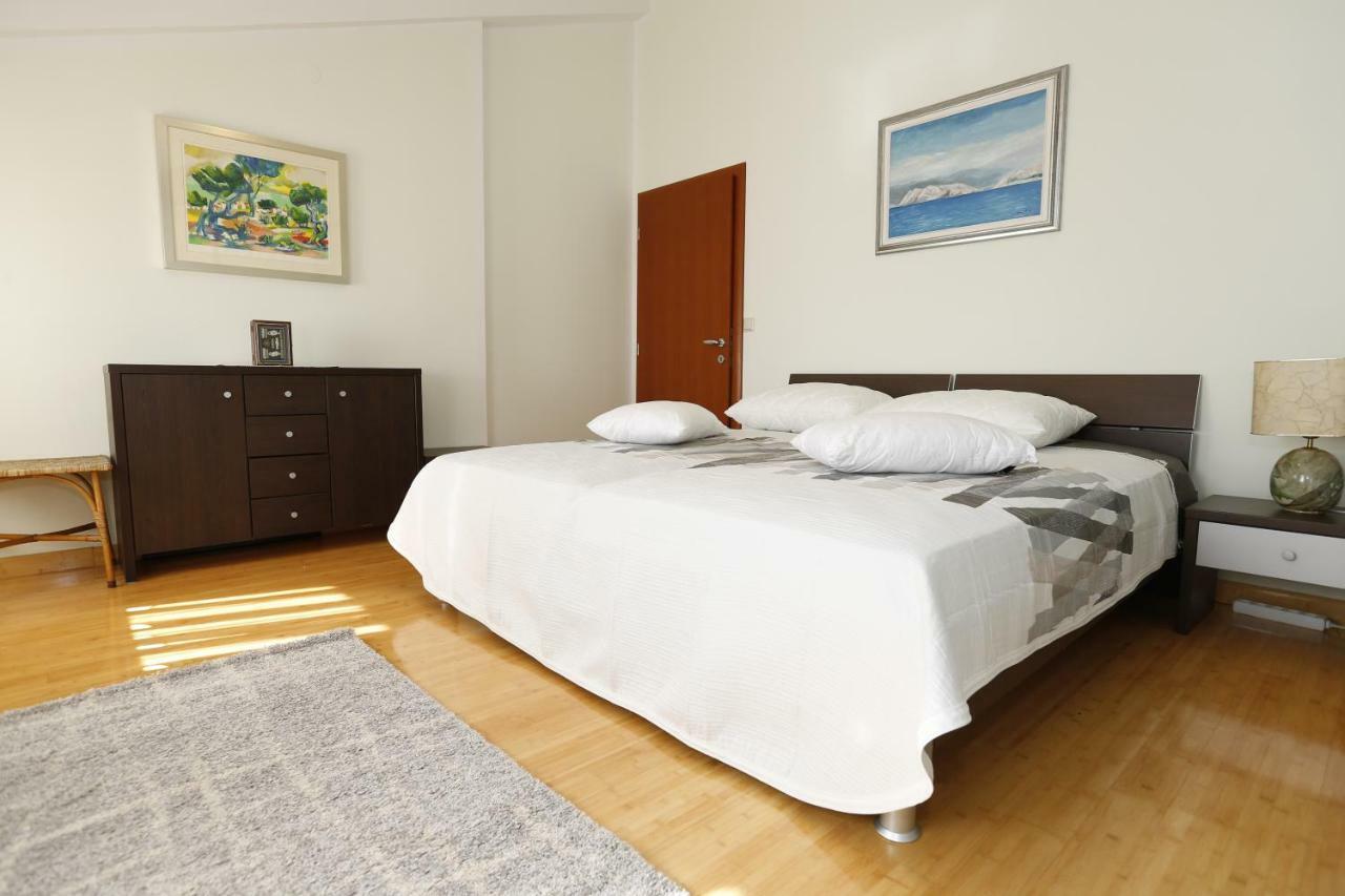 Apartment Bojan With Terrace And Sea View บัชกา ภายนอก รูปภาพ