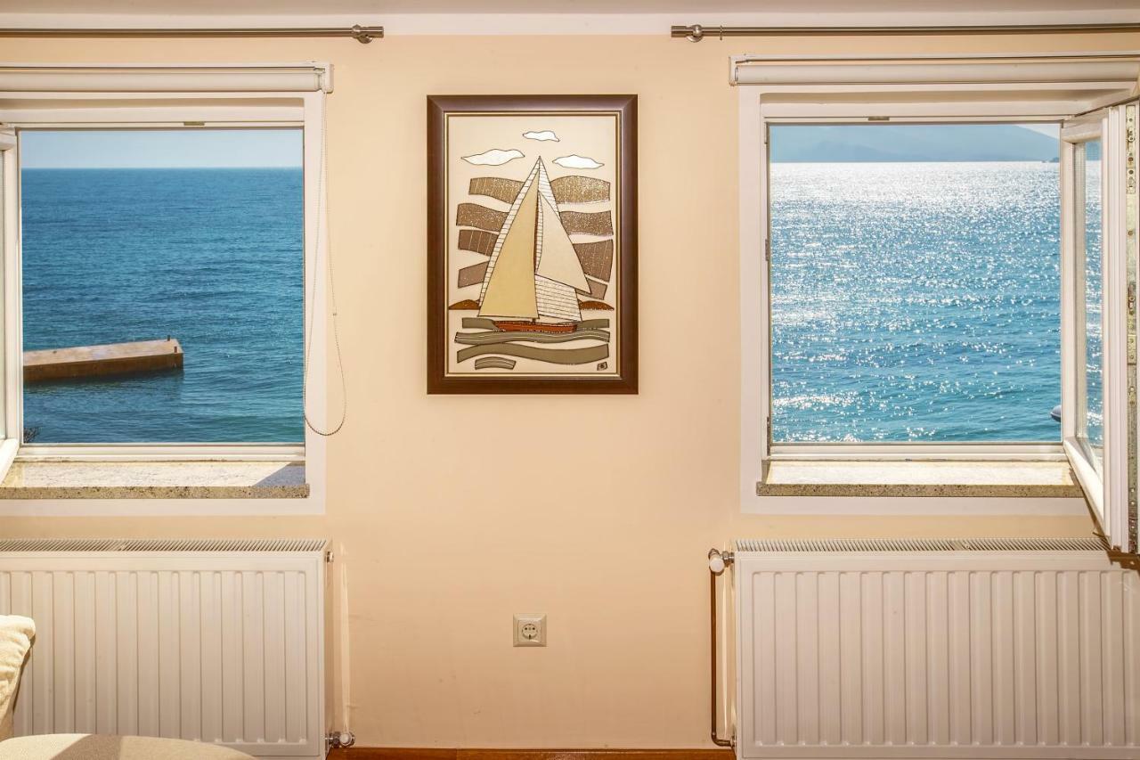 Apartment Bojan With Terrace And Sea View บัชกา ภายนอก รูปภาพ